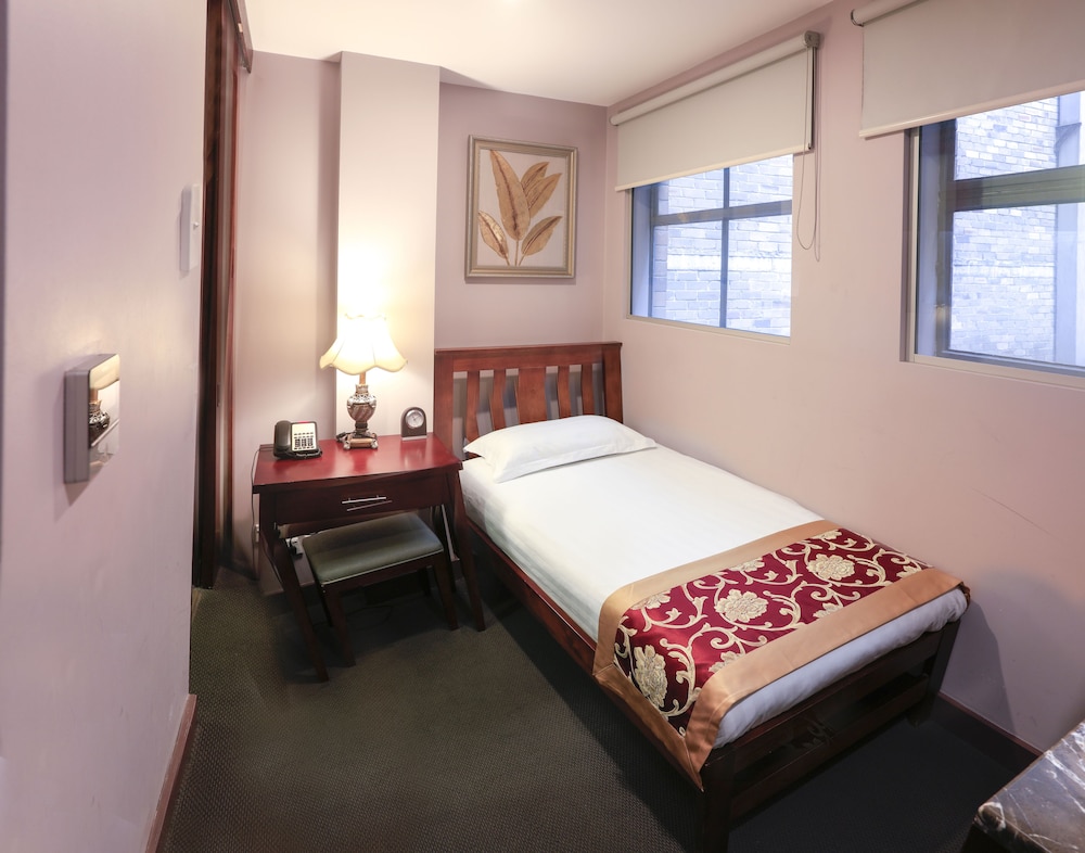 MEGABOOM CITY HOTEL 41/54