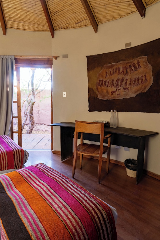 غرفة كومفورت ثلاثية بثلاثة أسرّة بإطلالة على الحديقة، Hotel Tulor 8/10