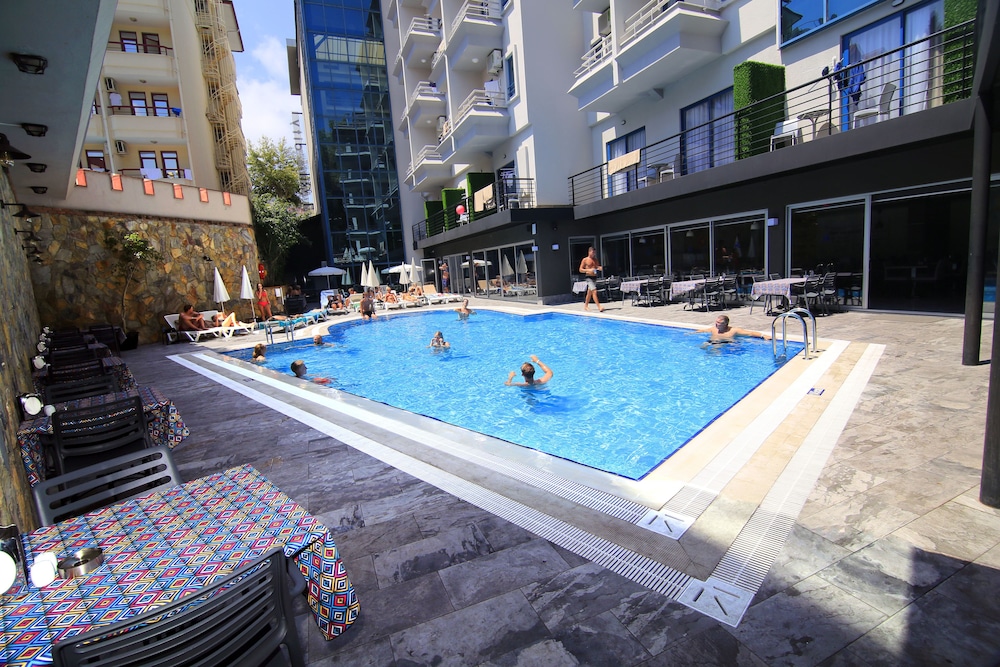 Ramira City Hotel 16 Adult Hotel 47/50