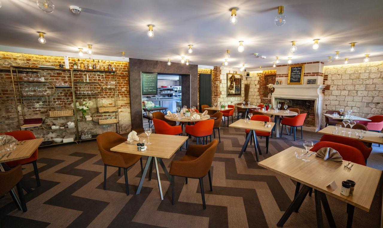 HOTEL LES HAUTS DE MONTREUIL LE PATIO 30/37