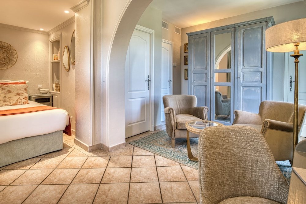 Hotel La Grande Bastide 75/75