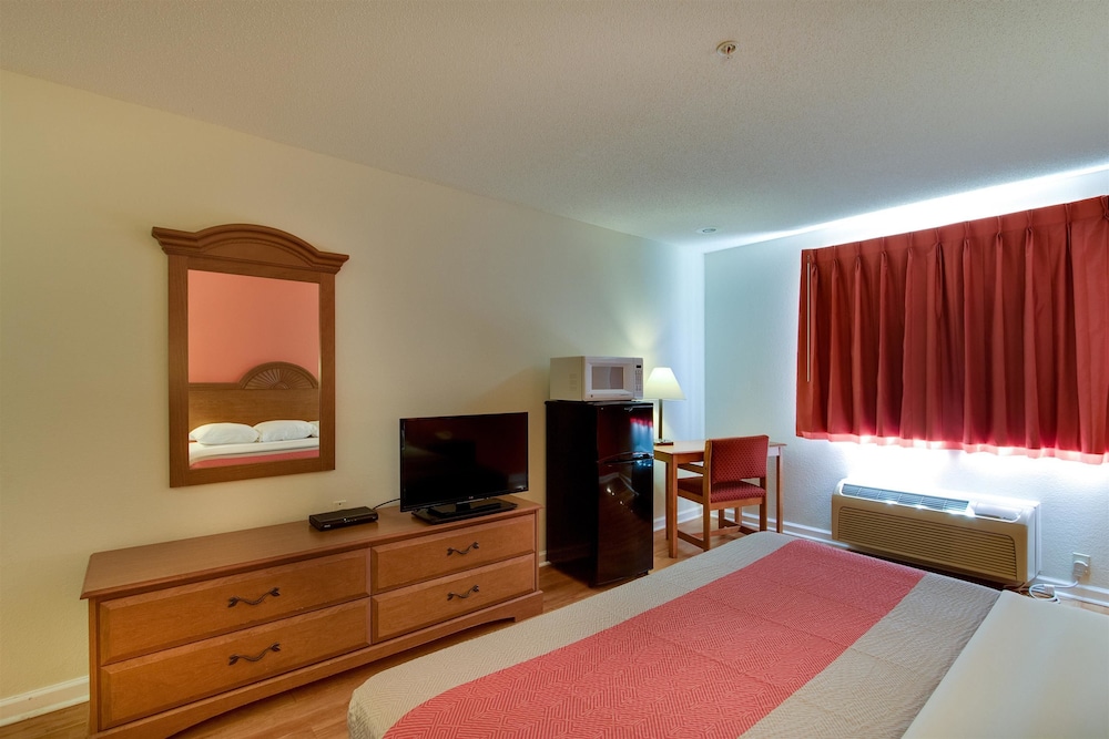 Motel6 Hinesville, GA 16/44