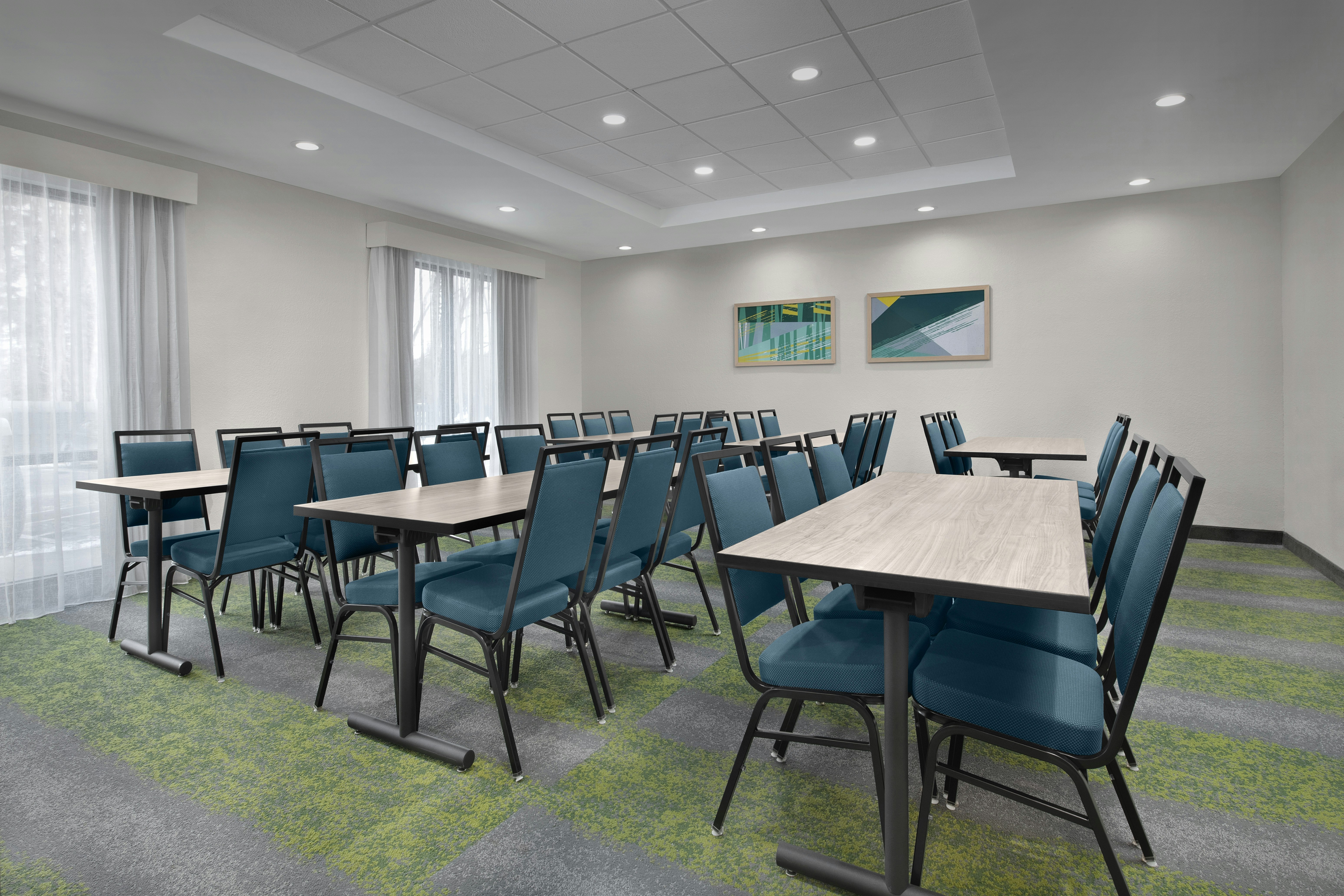 Spark by Hilton Vestal Binghamton University Area 19/23