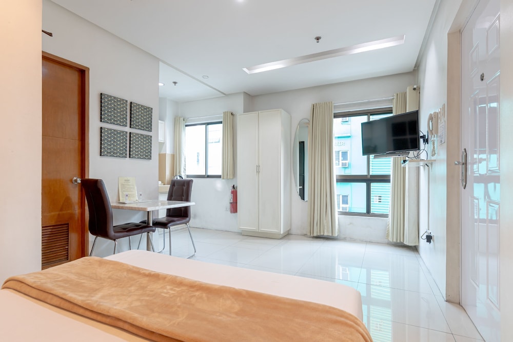 Baymont Suites And Residences 21/40