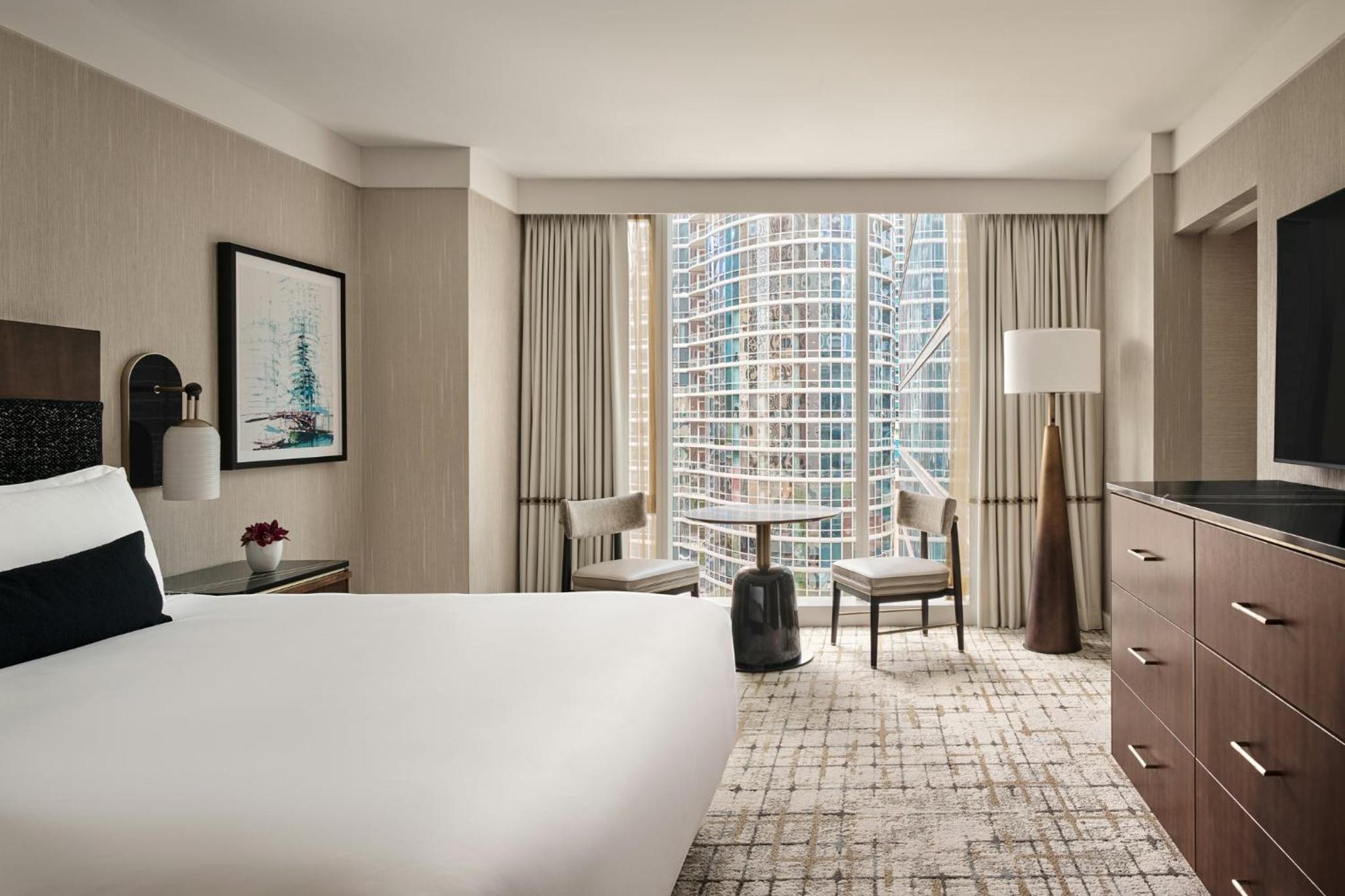 Junior Suite, King Bed, Sofa