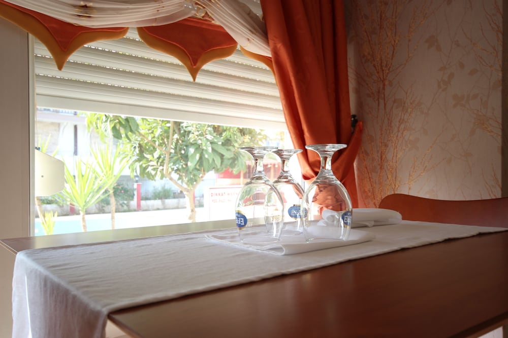 MINTA APART HOTEL 23/57