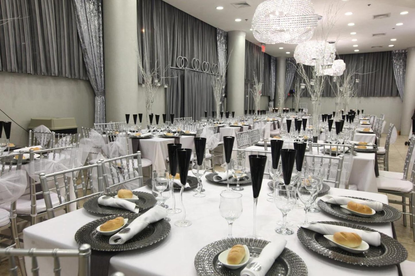 Pointe Plaza Hotel 28/32