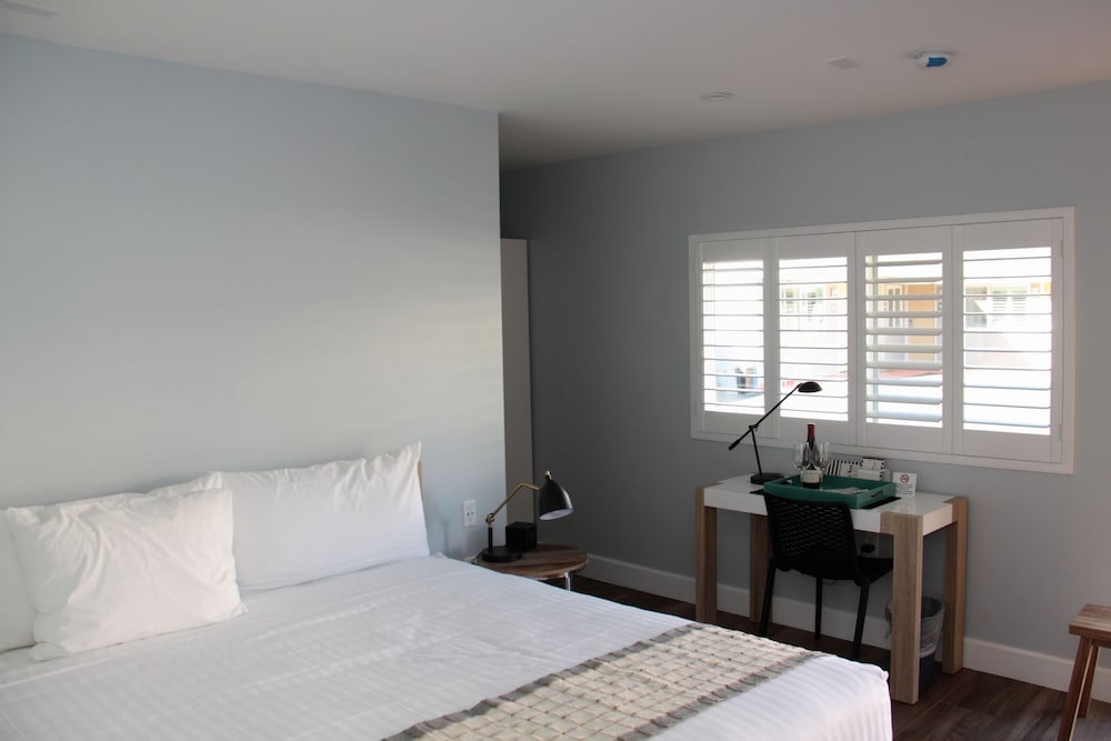 El Royale Hotel - Near Universal Studios Hollywood Los Angeles 16/50