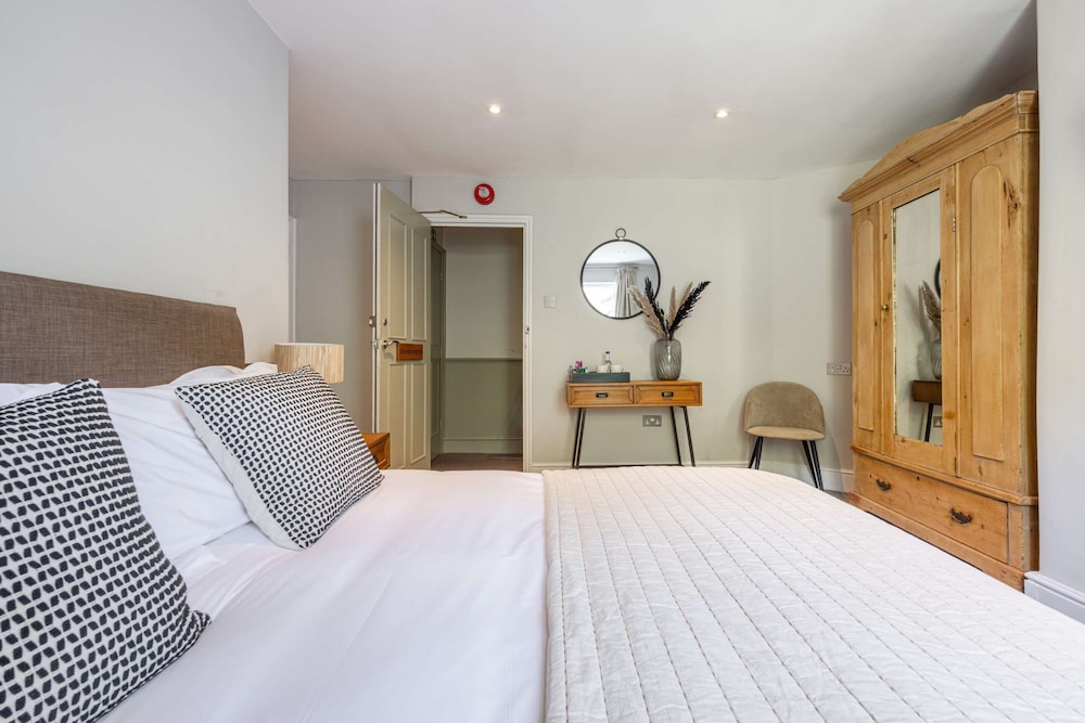 The Bickley Mill Inn 17/50
