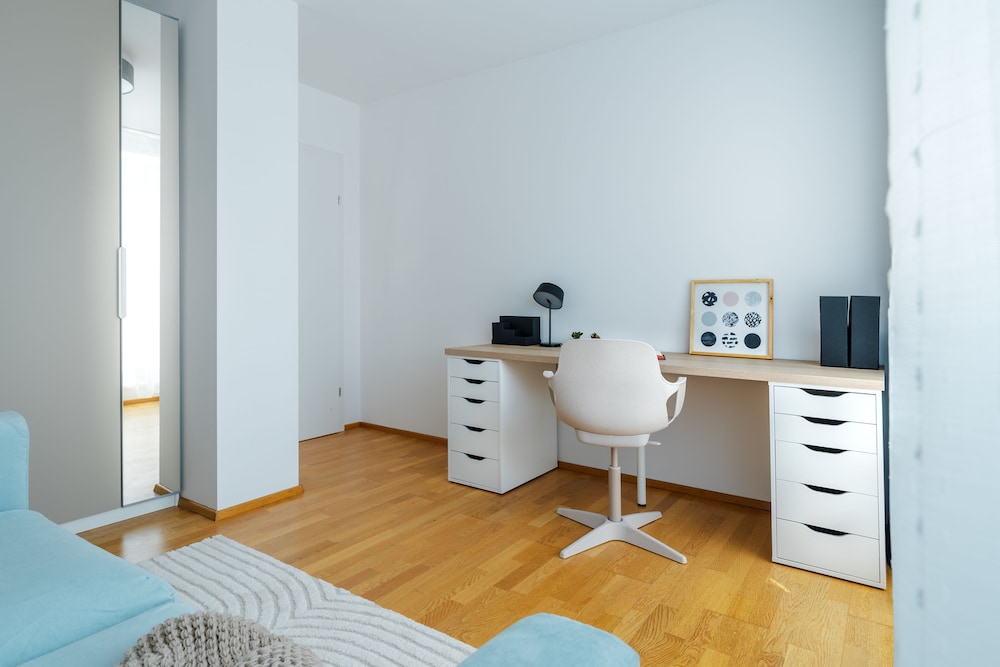 Ambiente Serviced Apartments - Centre 43/50