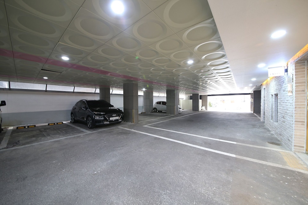 Hotel LeeSunDeok 25/30