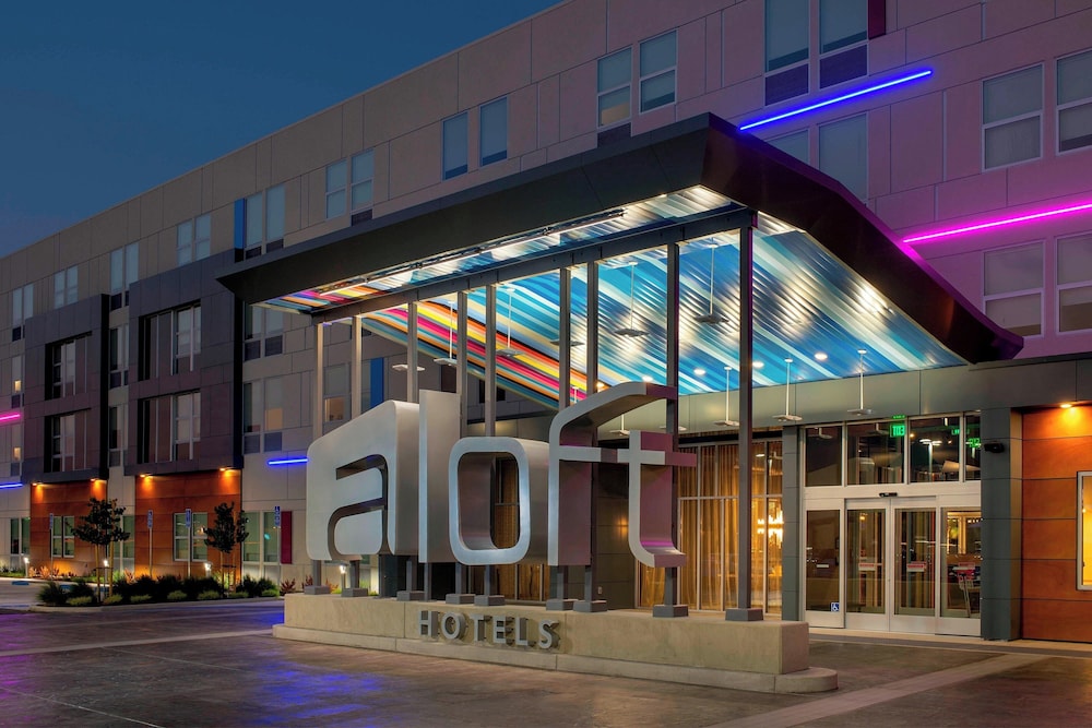 Aloft Nashville Airport 28/33