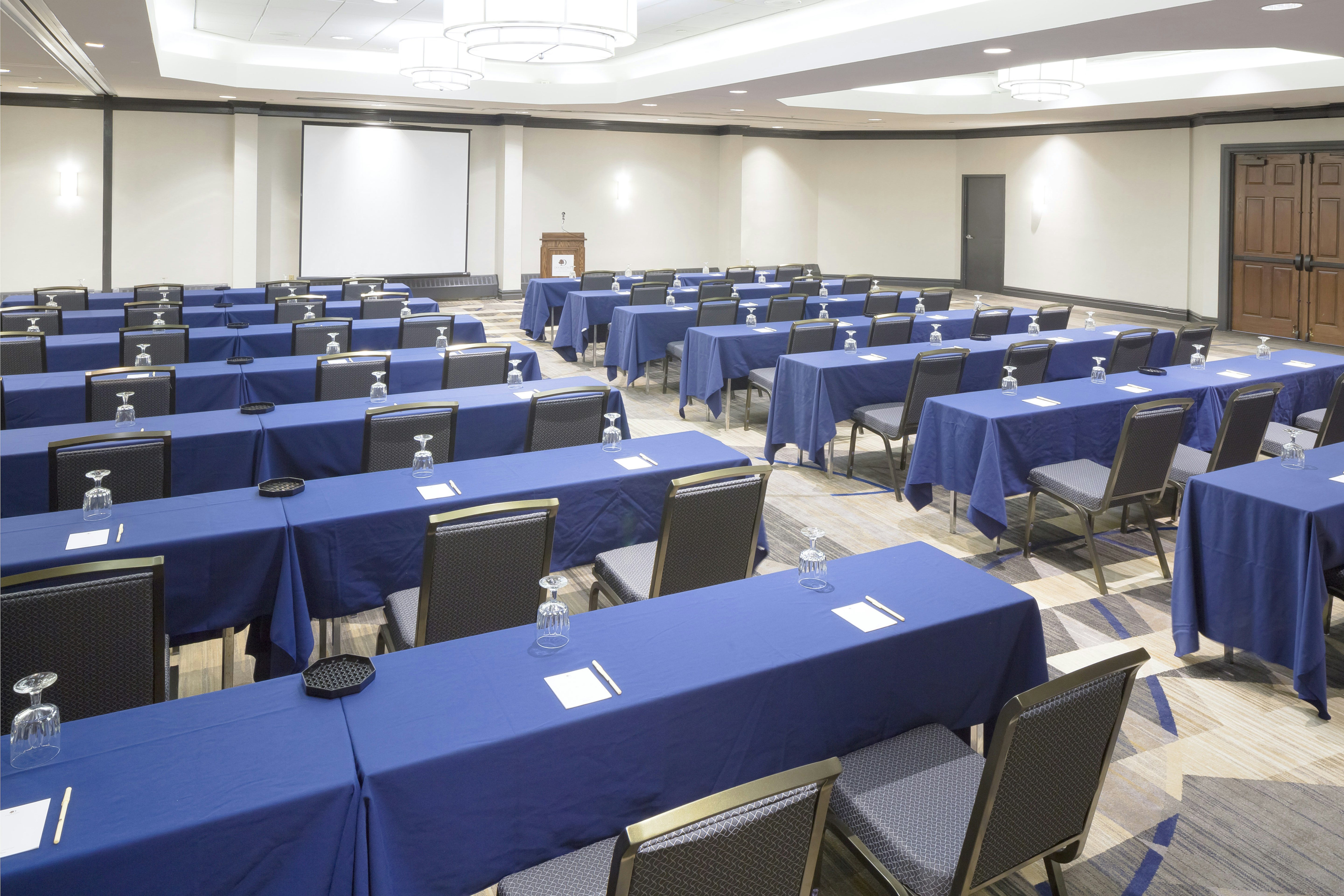 Doubletree By Hilton Boston-Rockland 25/28