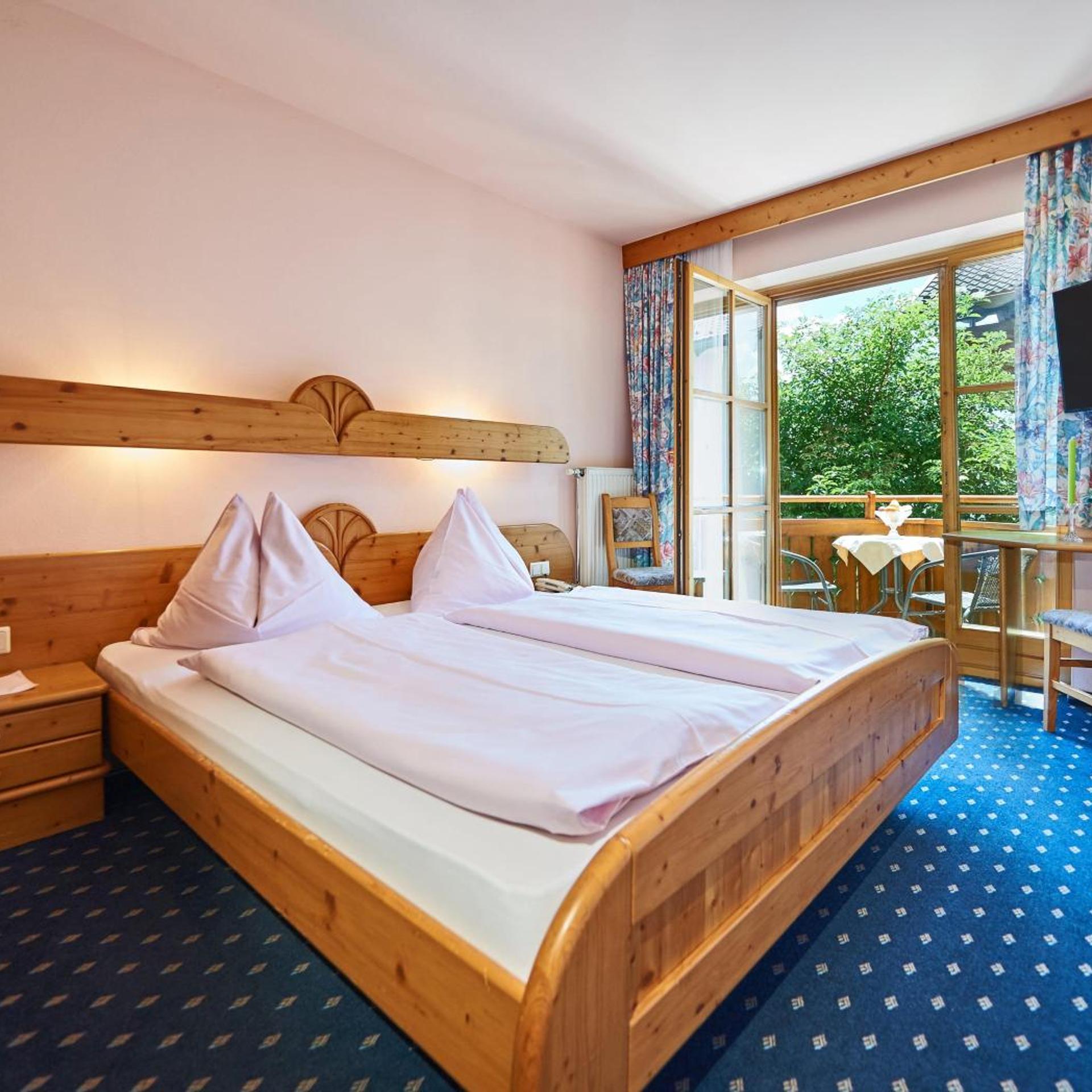 HOTEL SCHWAIGER 18/59