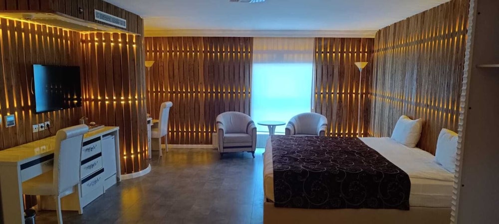Demosan Otel Amp Spa 10/47