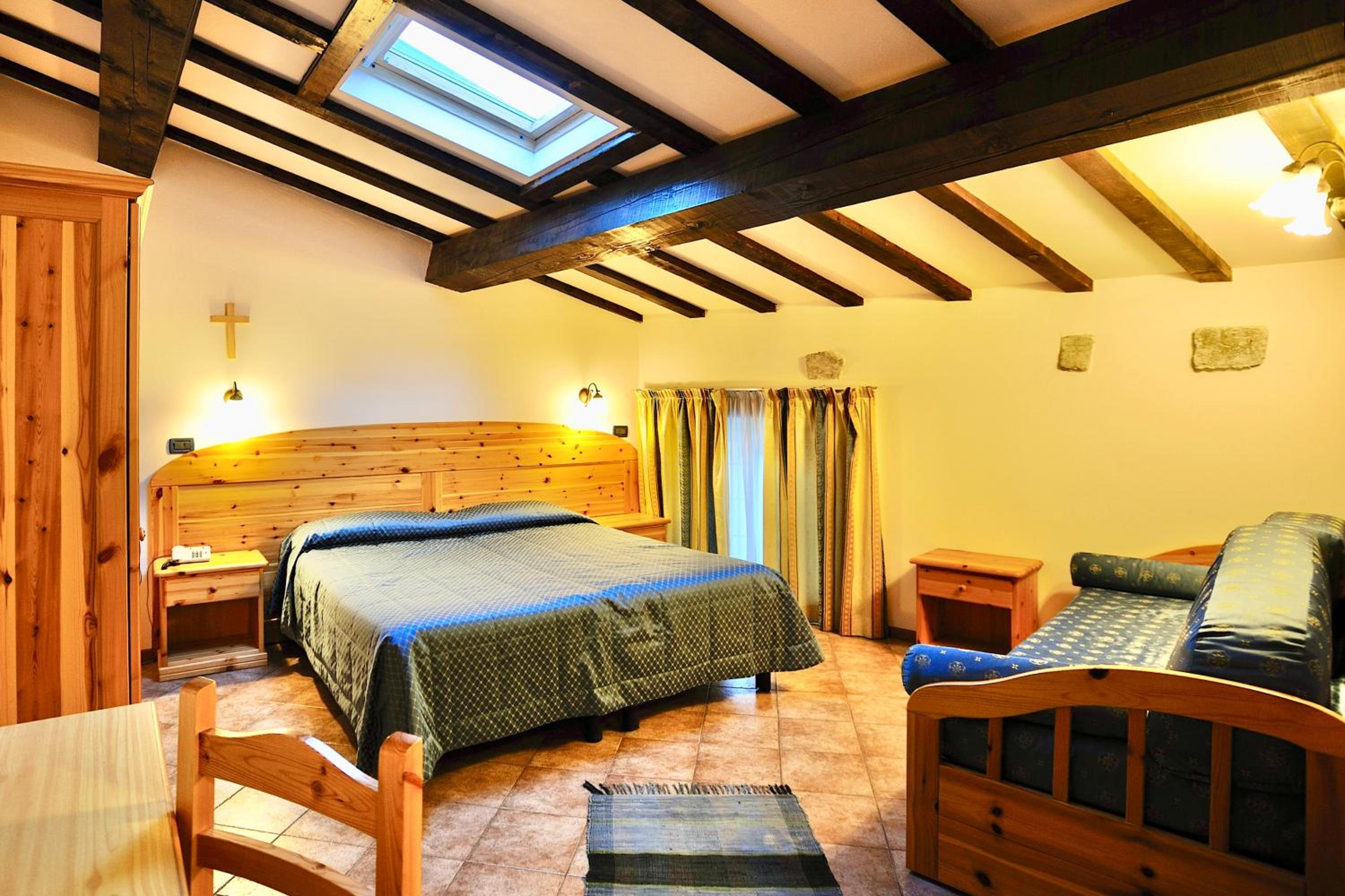 Superior, Double or Twin Bed