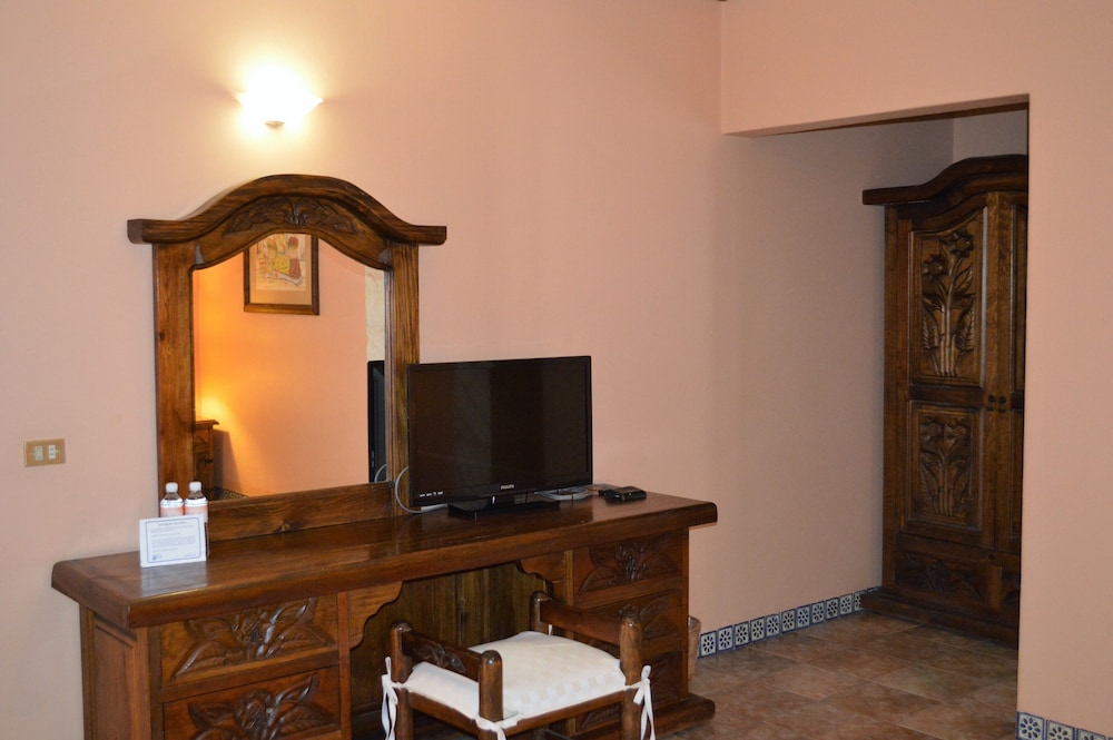 Hotel Santa Helena Plaza 25/42