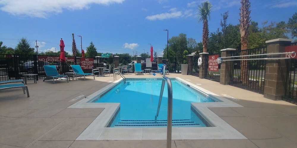 TOWNEPLACE SUITES CHARLESTON MT. PLEASANT 24/39