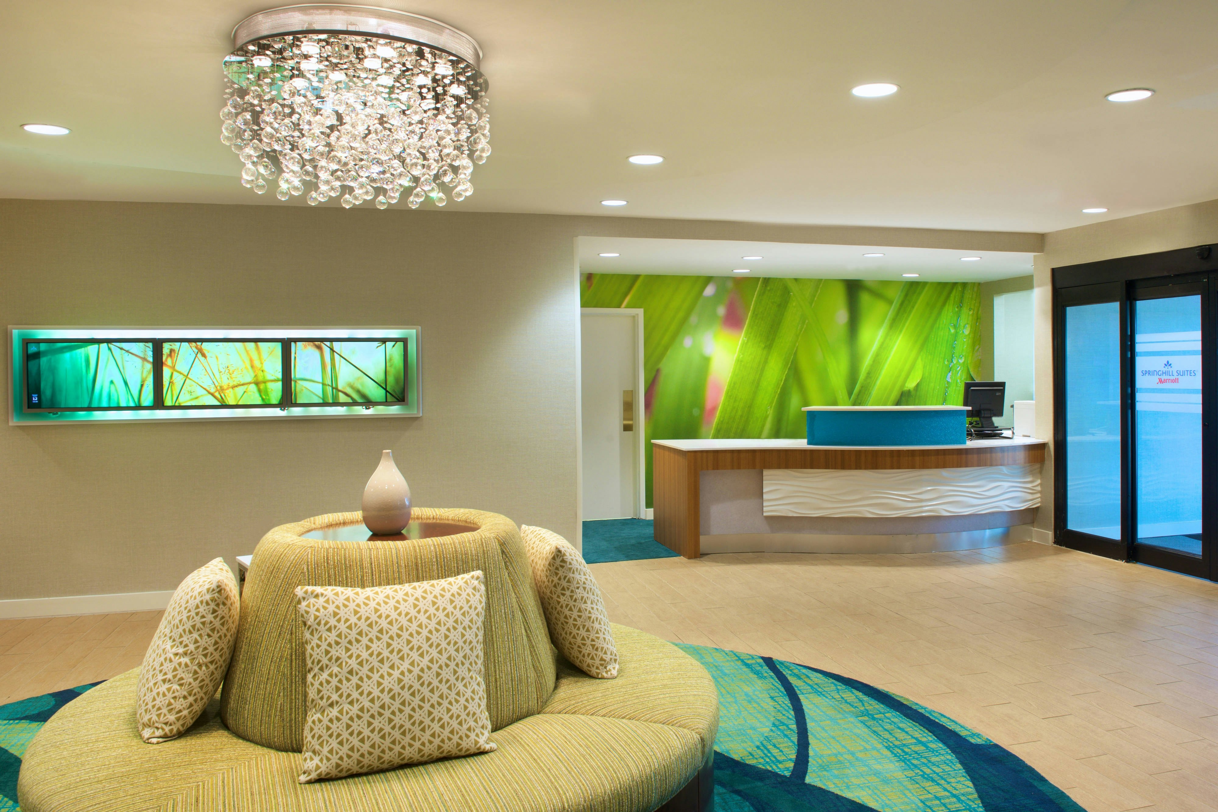 SpringHill Suites by Marriott Jacksonville Deerwood 4/10