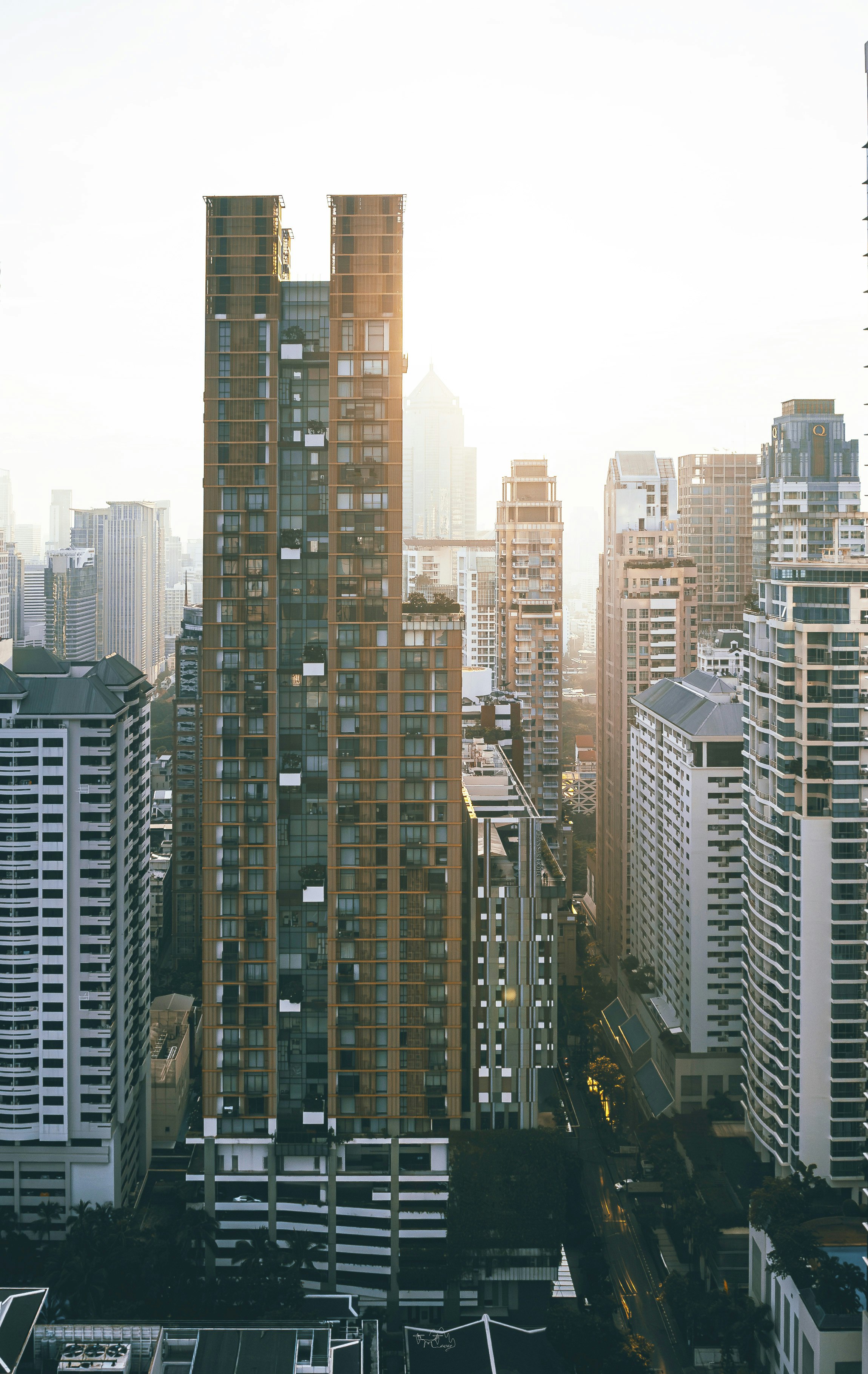 HANSAR BANGKOK 5/83