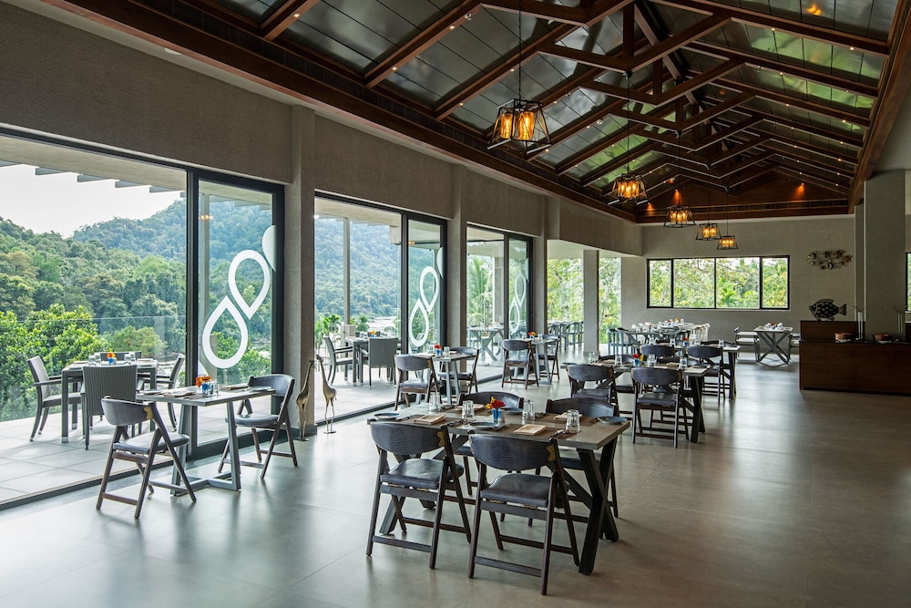 Niraamaya Retreats Samroha, Atthirappilly 50/62