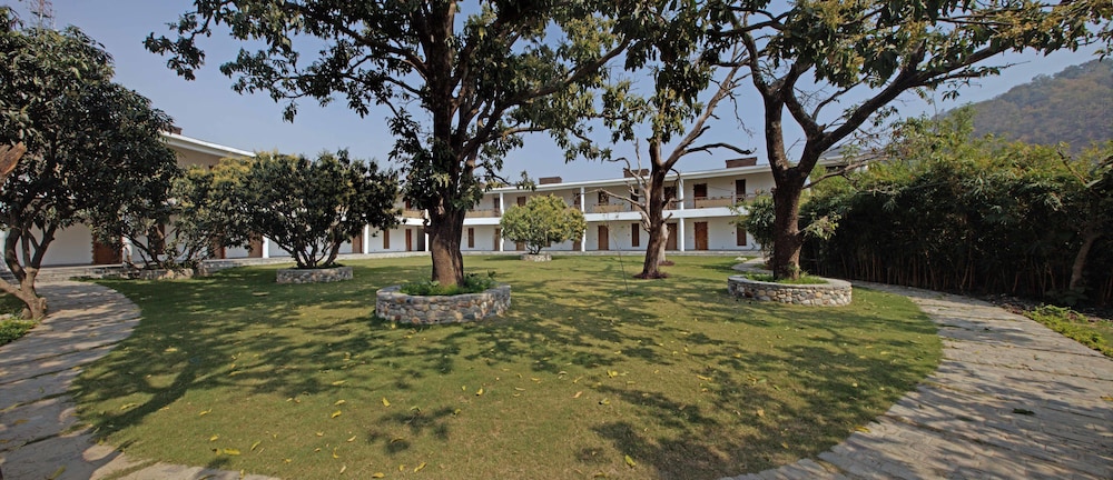 Lemon Tree Premier Corbett 62/67
