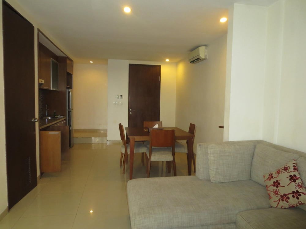 Seminyak Townhouse Bali 9/31