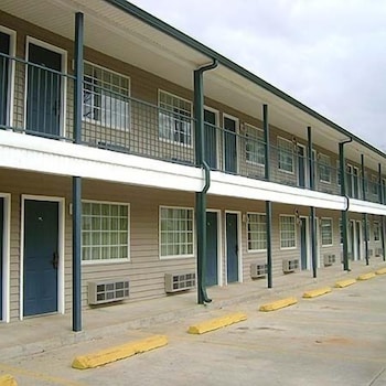 Meriwether Country Inn 2/40