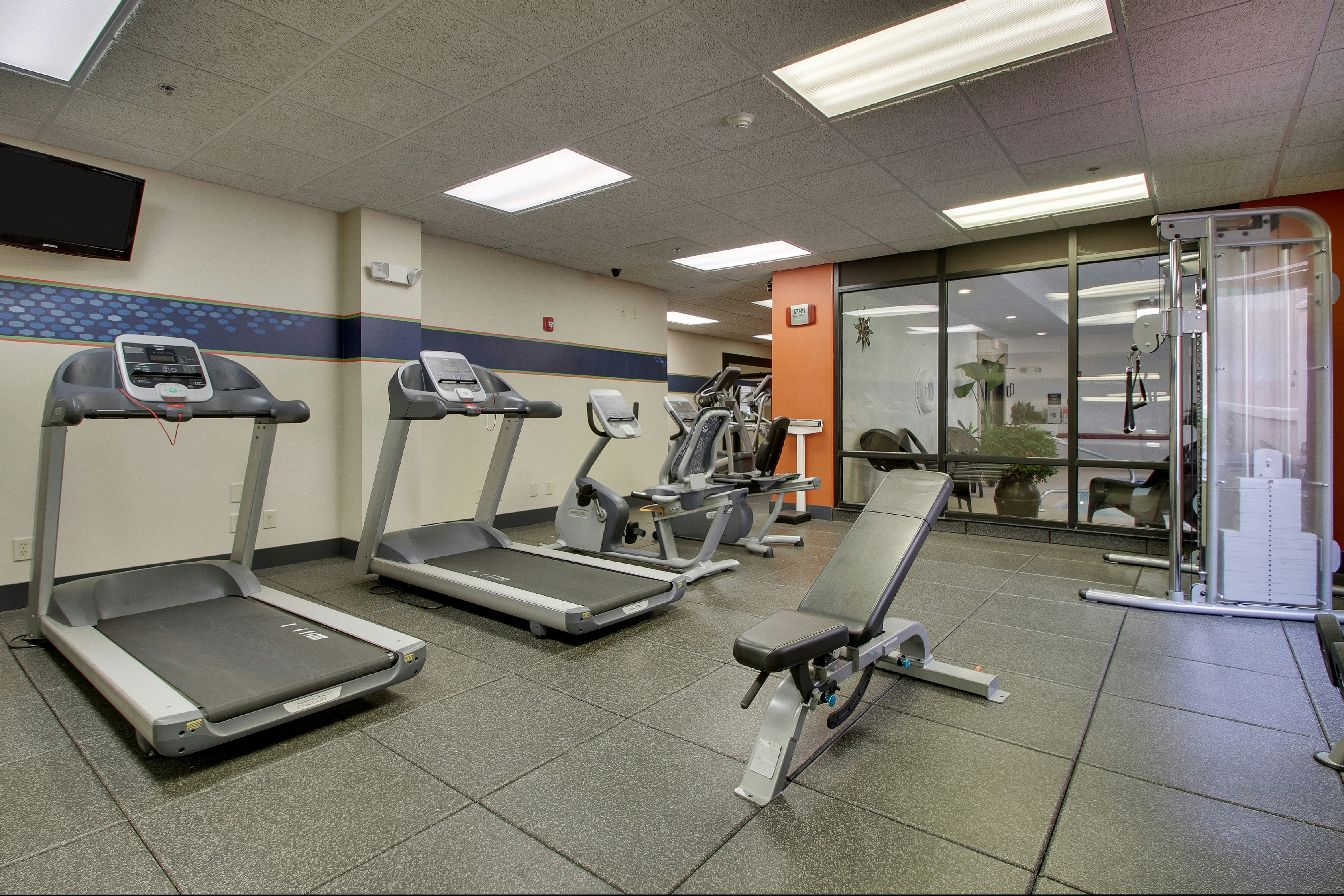 Hampton Inn Warner Robins 8/23