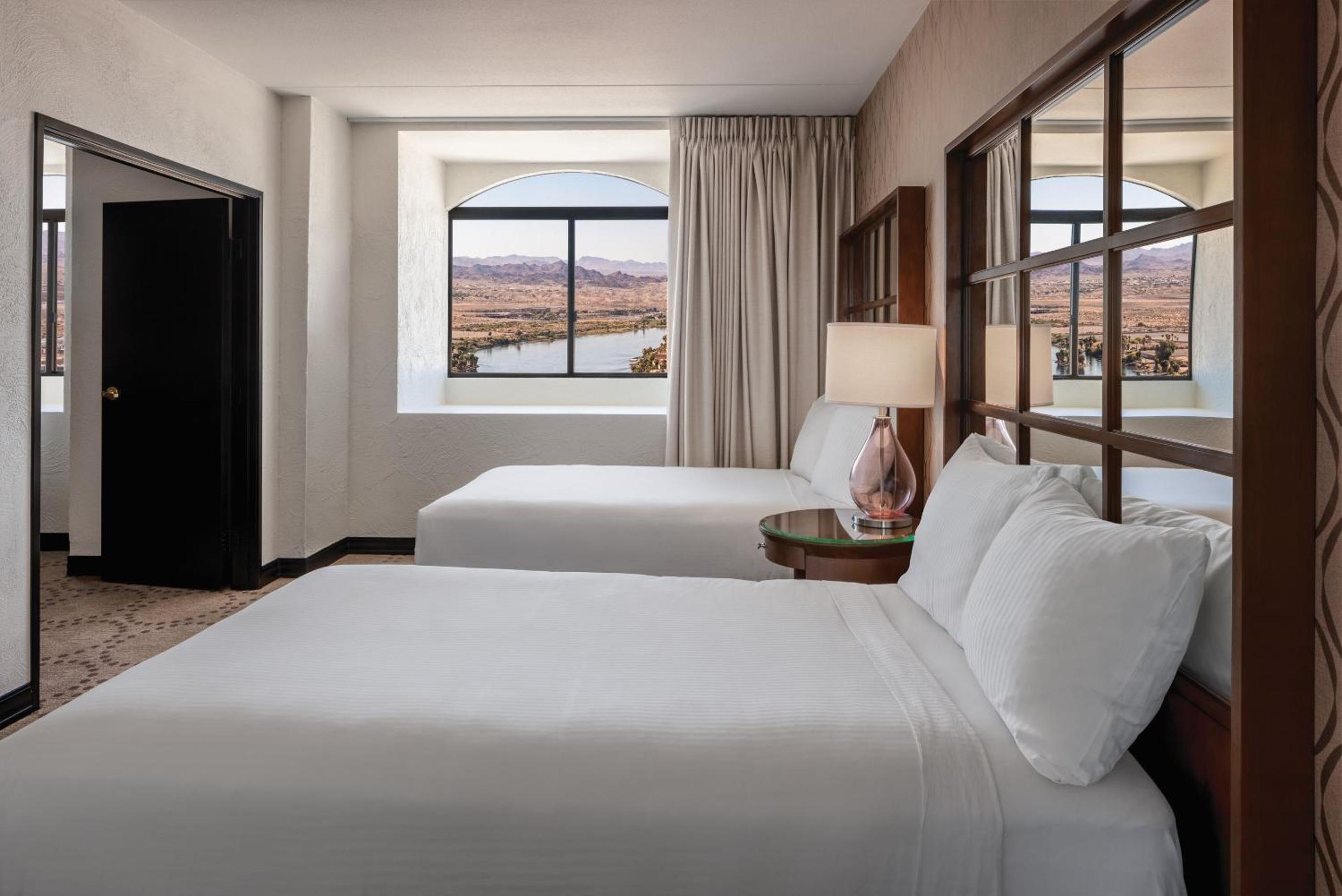 Suite, 2 Double Beds, with View, North Tower, Smoking