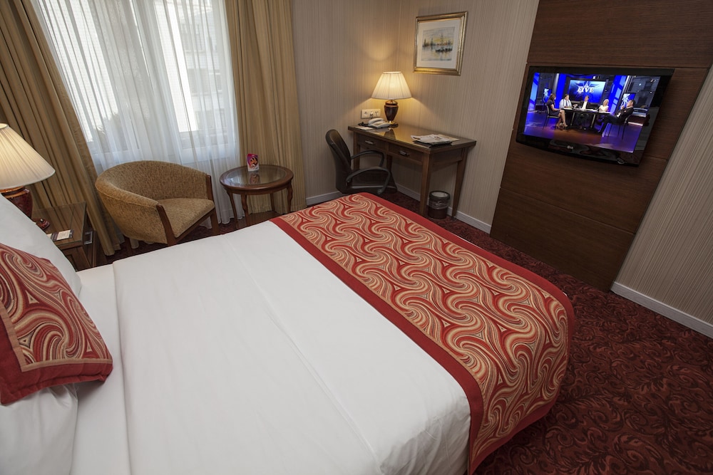 Buyukhanli Park Hotel And Residence 9/50