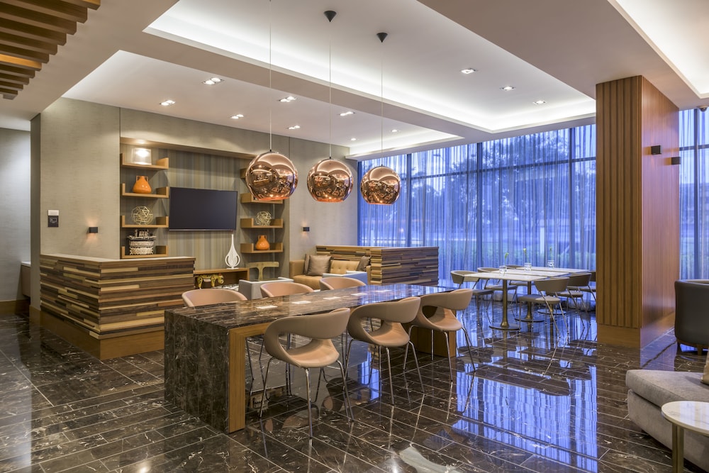 Courtyard By Marriott Bogota Airport 47/65