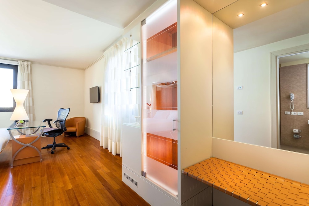 HILTON GARDEN INN FLORENCE NOVOLI 46/65