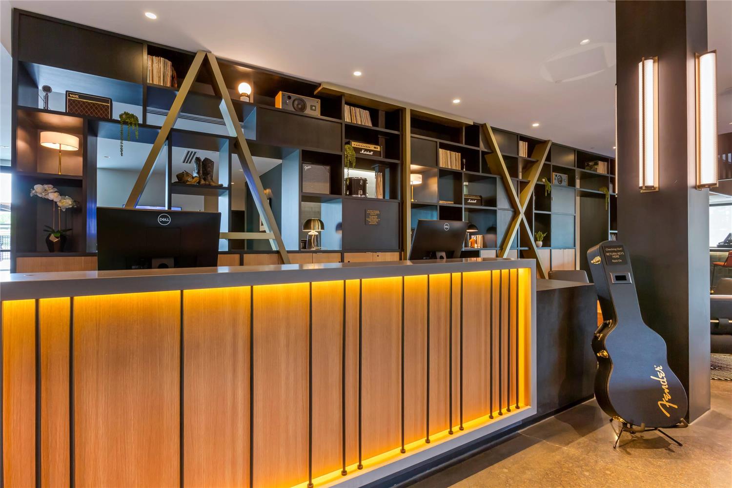 Cambria Hotel Austin Airport 9/47