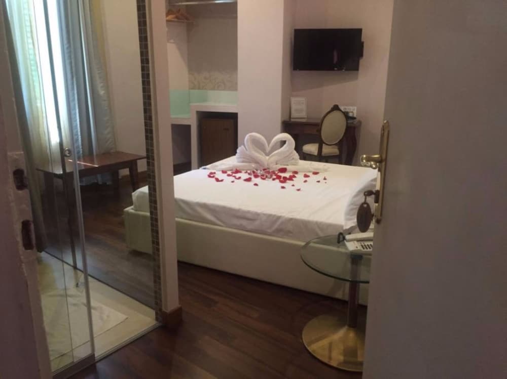 Hotel Moderno 18/50