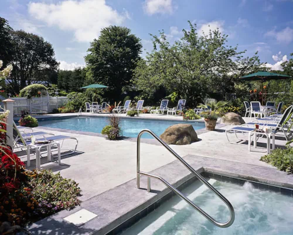 Danl Webster Inn Spa 37/63