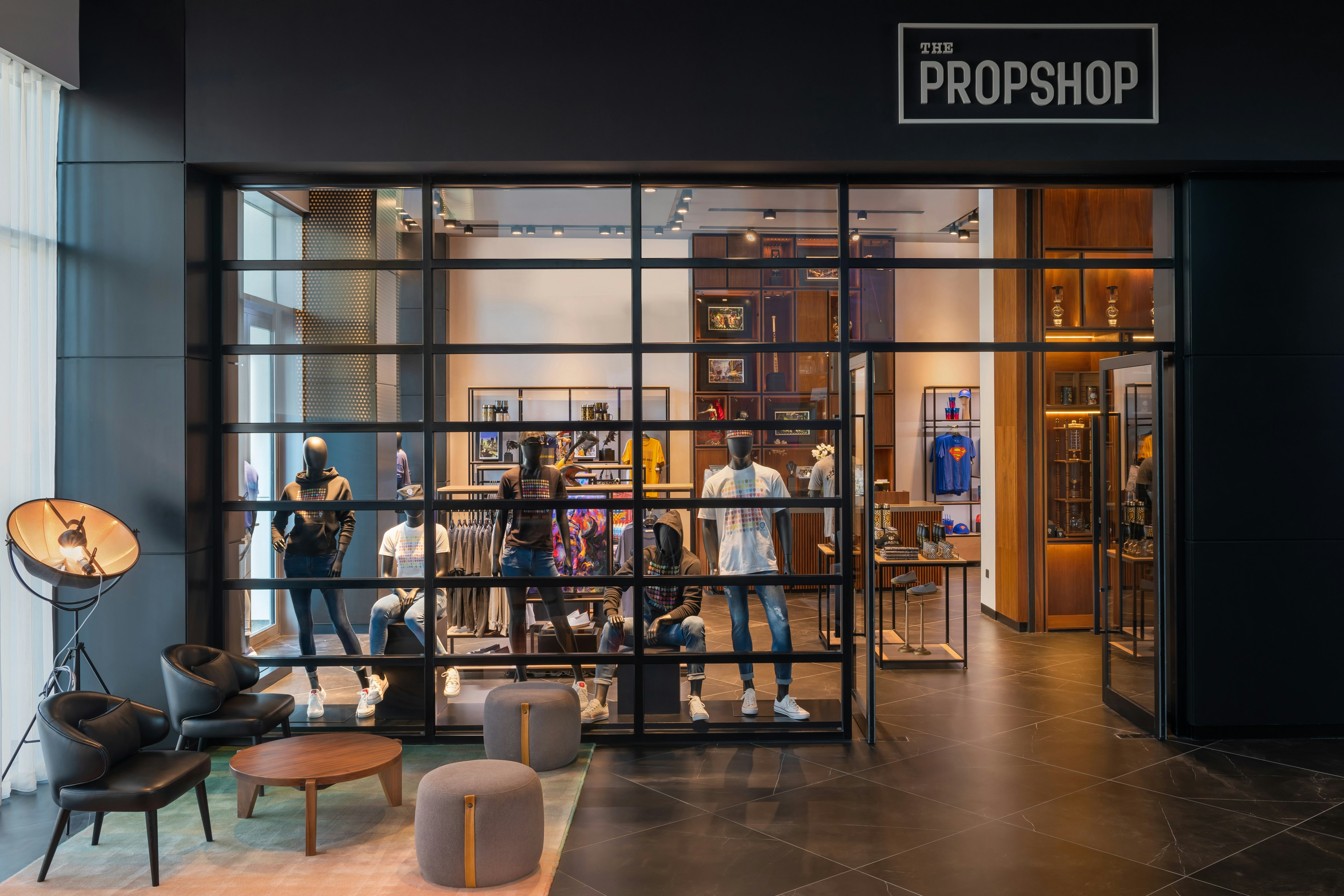 The WB Abu Dhabi, Curio Collection by Hilton 24/50