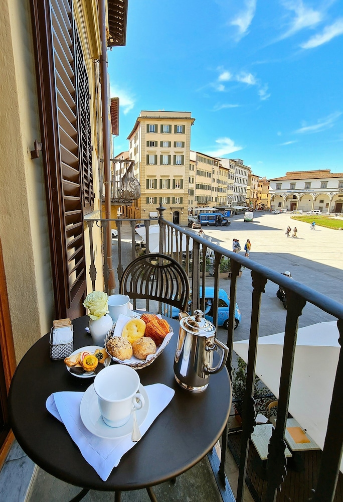 Santa Maria Novella Apartment 63/74