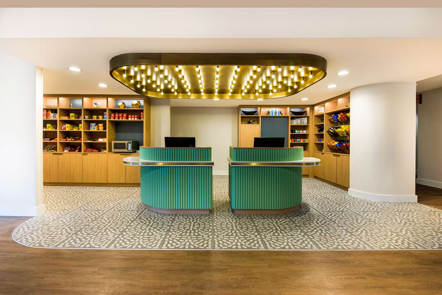 Sonesta Select Philadelphia Airport 5/54
