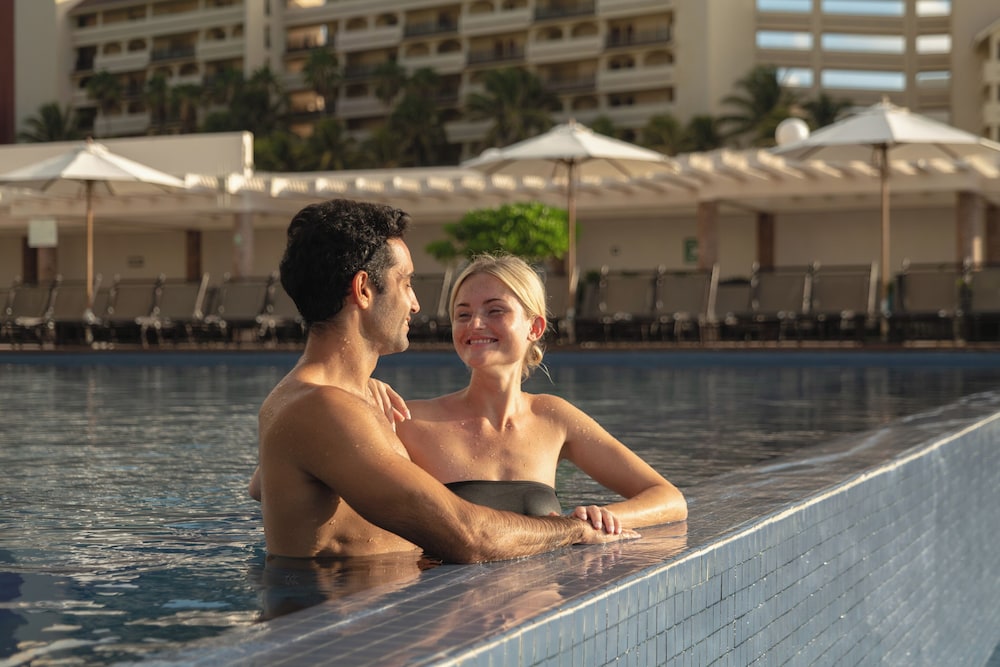 Seadust Cancun Family Resort Ex Great Parnassus Resort And Spa All Incl 32/63