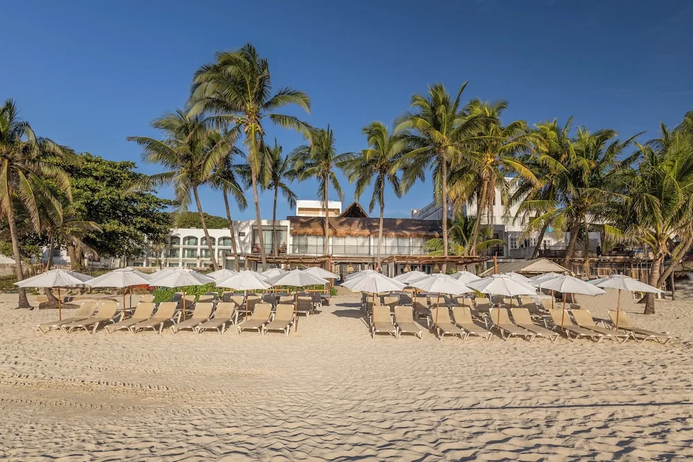 Areia Playa del Carmen-Beach front Hotel 43/50