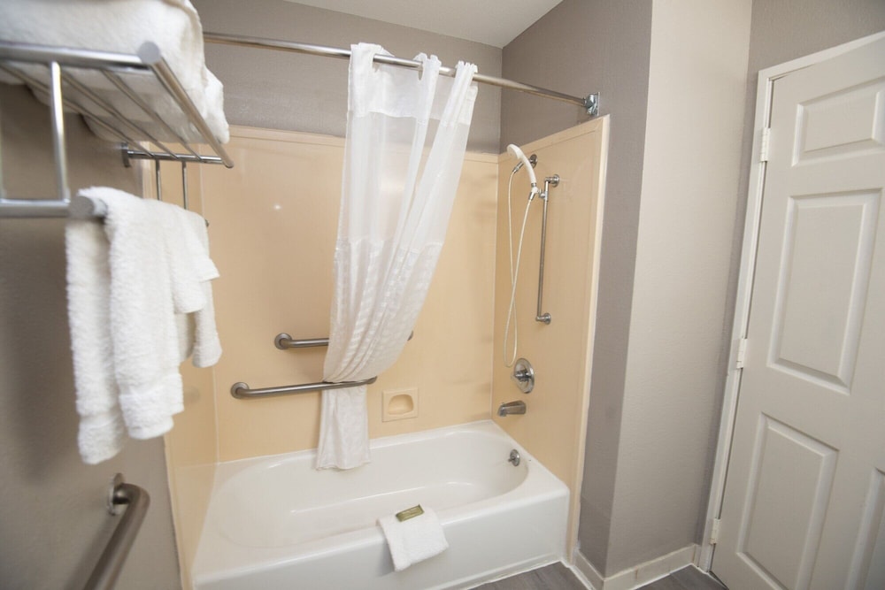 Motel6 New Iberia, LA 54/58