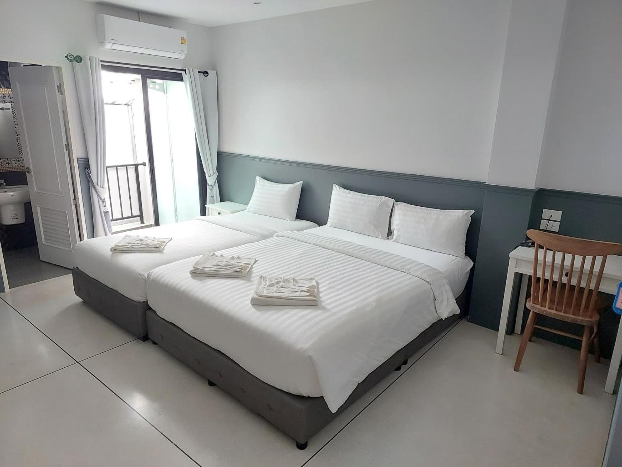 Chanita Hotel Chumphon 15/42