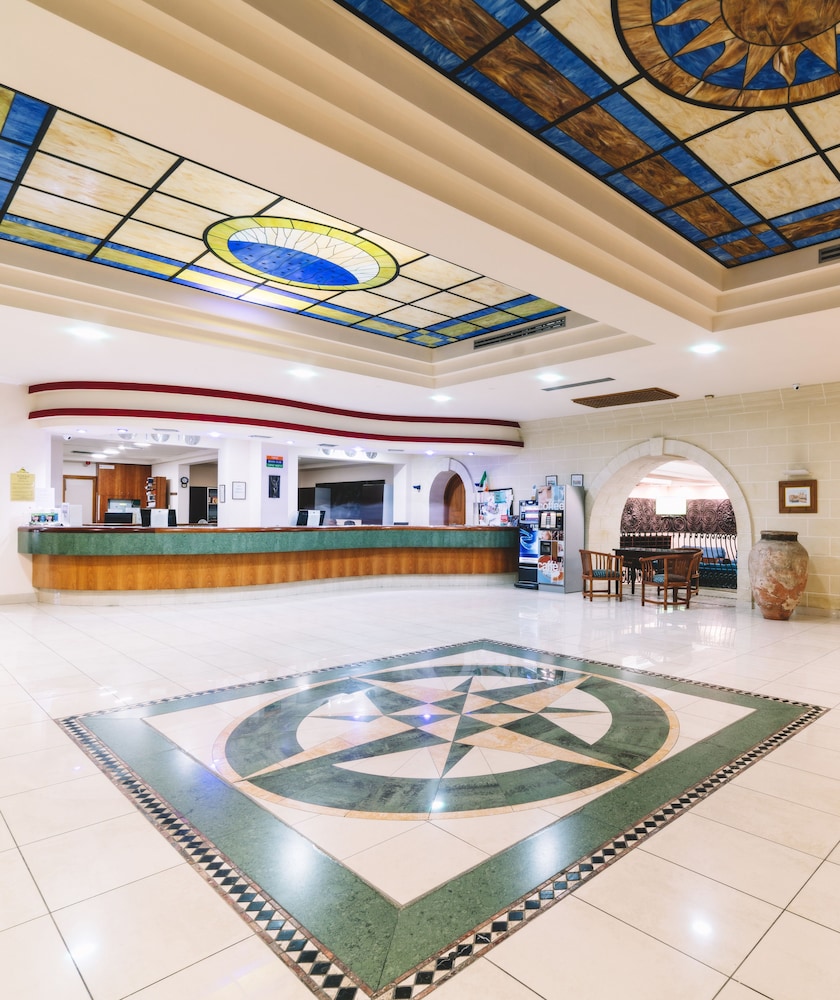 TOPAZ HOTEL 14/66