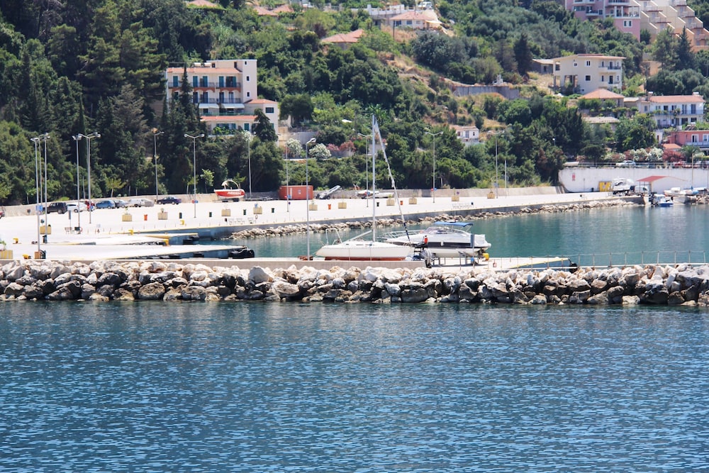 ANASTAZIA HOTEL 32/44