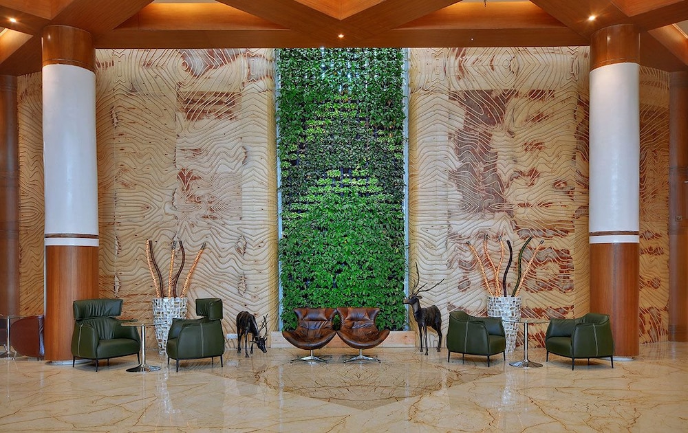 Aarya Grand Hotels Resorts 8/39