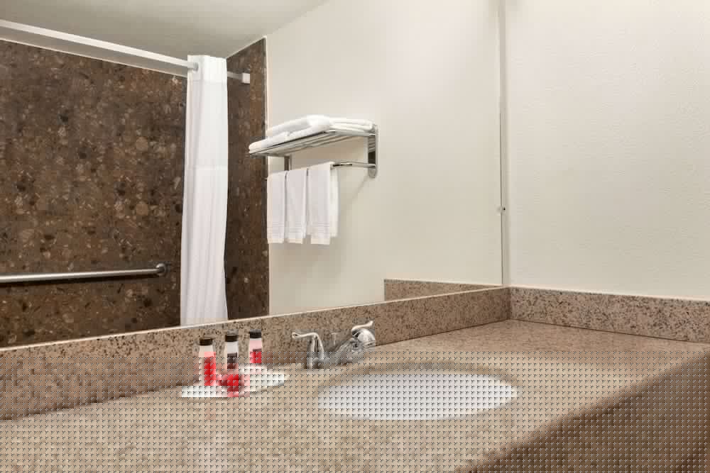 Ramada By Wyndham Arcata 16/43