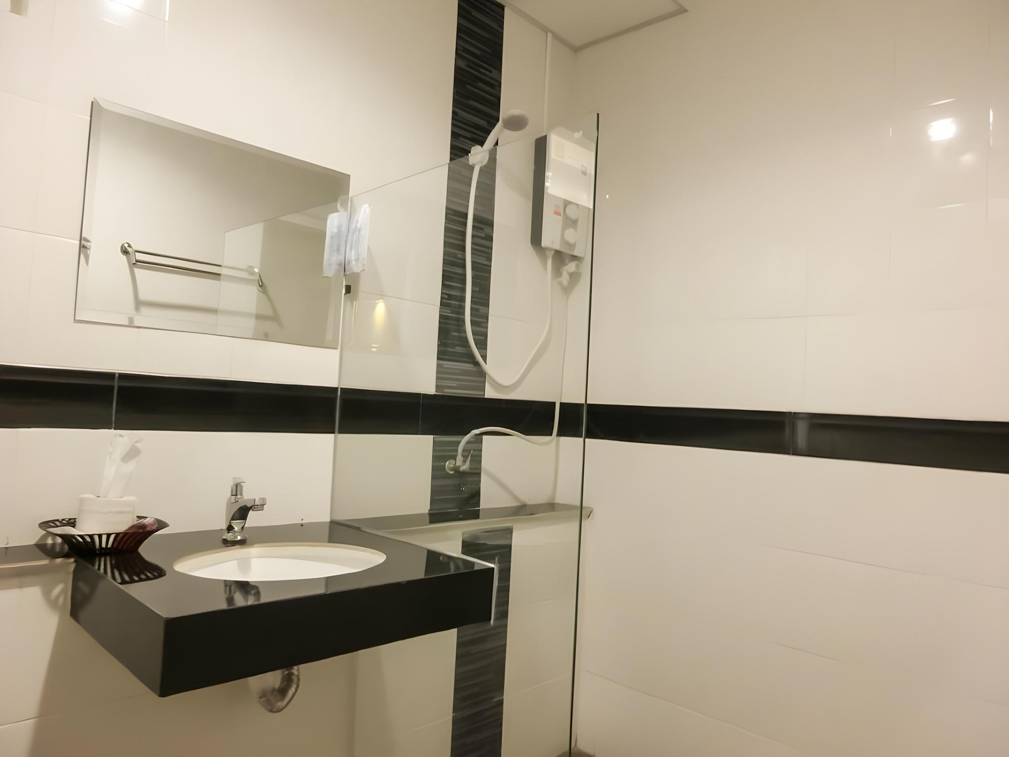 The Premium Residence 53/55