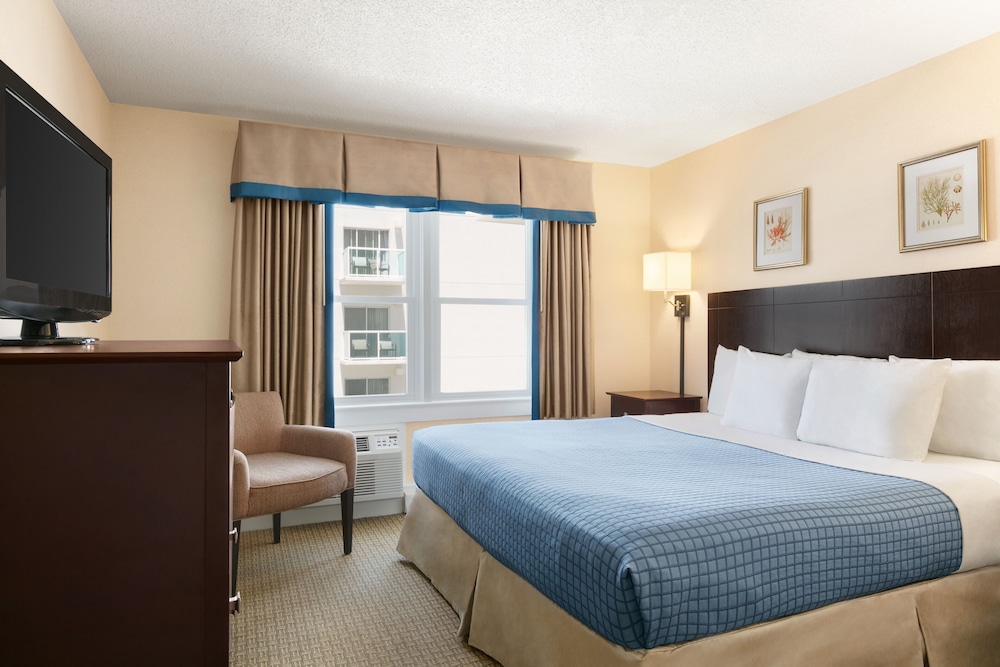 Harrison Hall Hotel 15/50