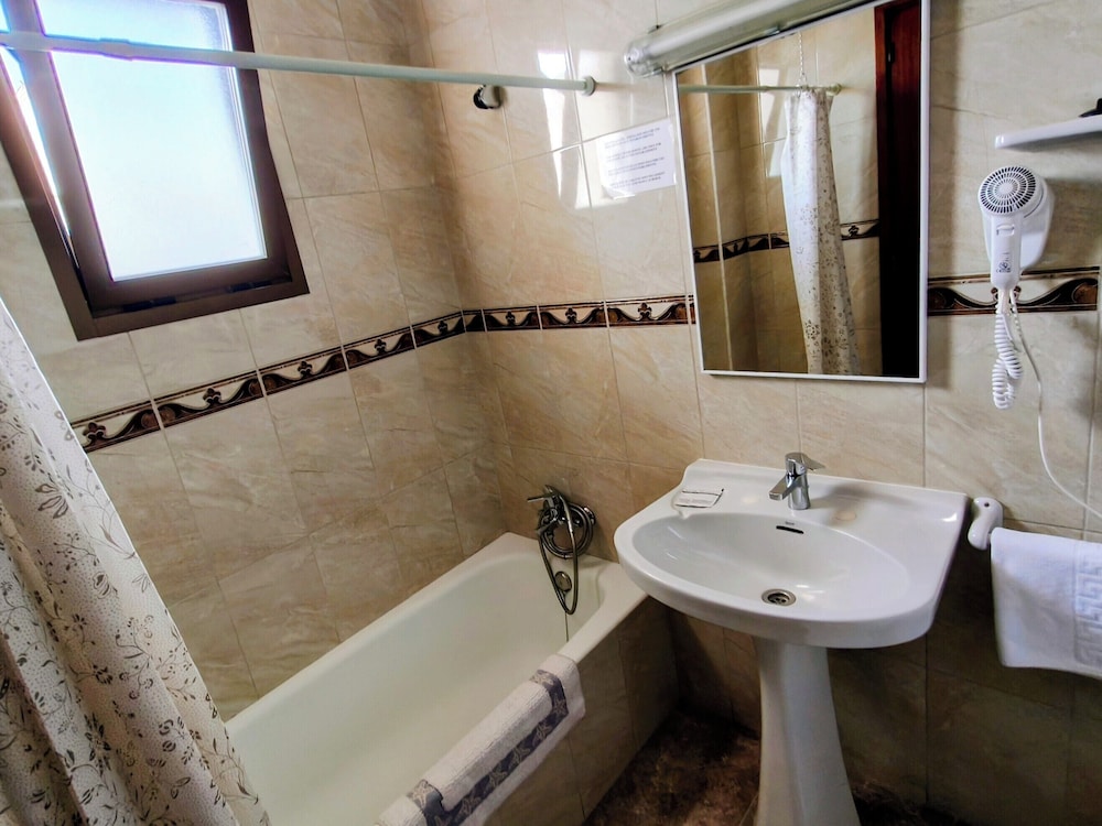 Residencia Horizonte 45/46